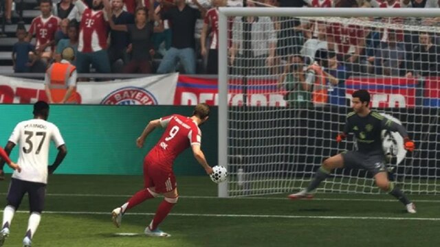 ne ratez pas ces 10 joueurs ea fc 26 precision Simulation de match de football, joueur tire au but.