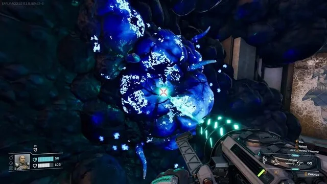 starrupture : où trouver le stabilizer blueprint, ne le ratez Créature extraterrestre lumineuse dans un jeu vidéo futuriste.