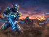 Soldat futuriste en armure néon bleue sur un champ de bataille chaotique avec des explosions au coucher du soleil.